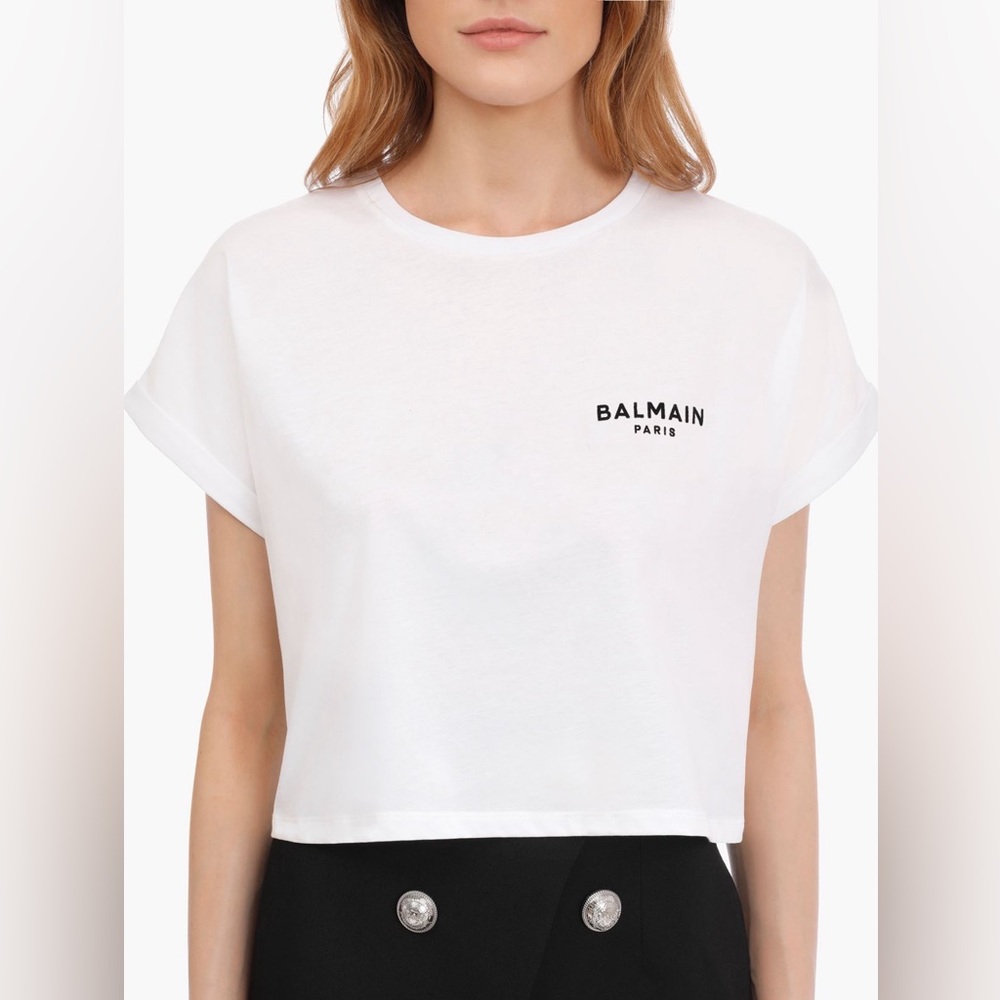 BALMAIN cropped white t-shirt w black logo XS